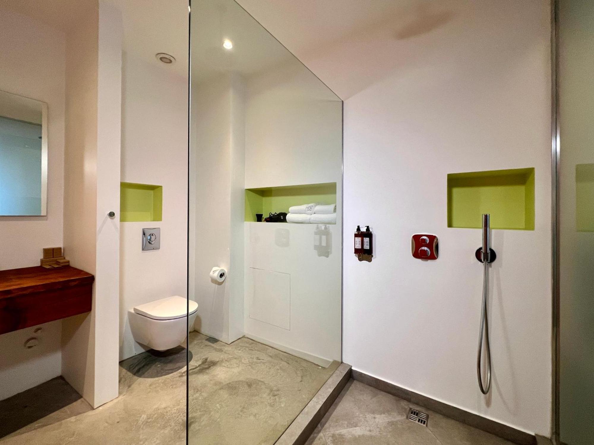 Concept14/16 Hotel Tbilisi Eksteriør billede